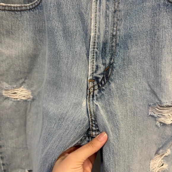 VTG Levi’s 505 blue distressed jeans - Picture 6 of 8